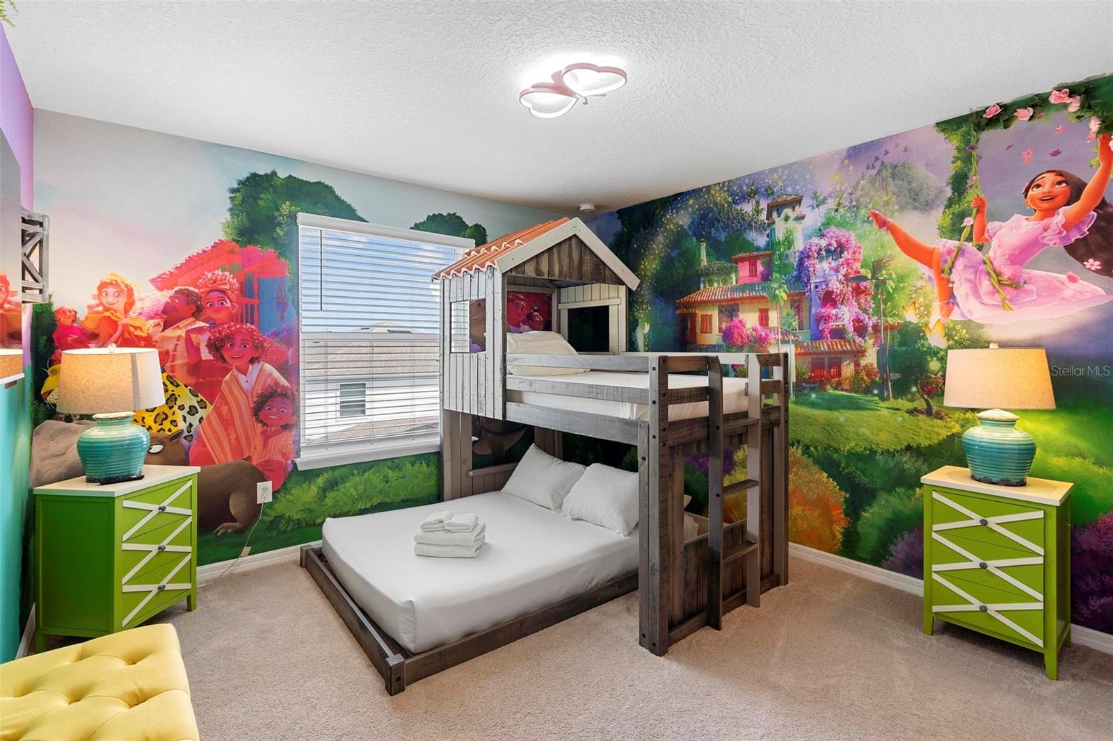 Image 40 of 63 For 3413 Lilac  