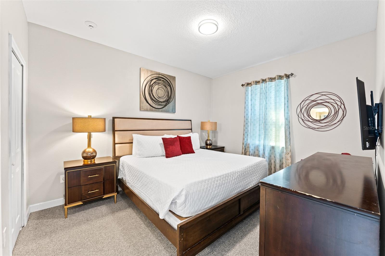 Image 20 of 53 For 2933 Fable Street