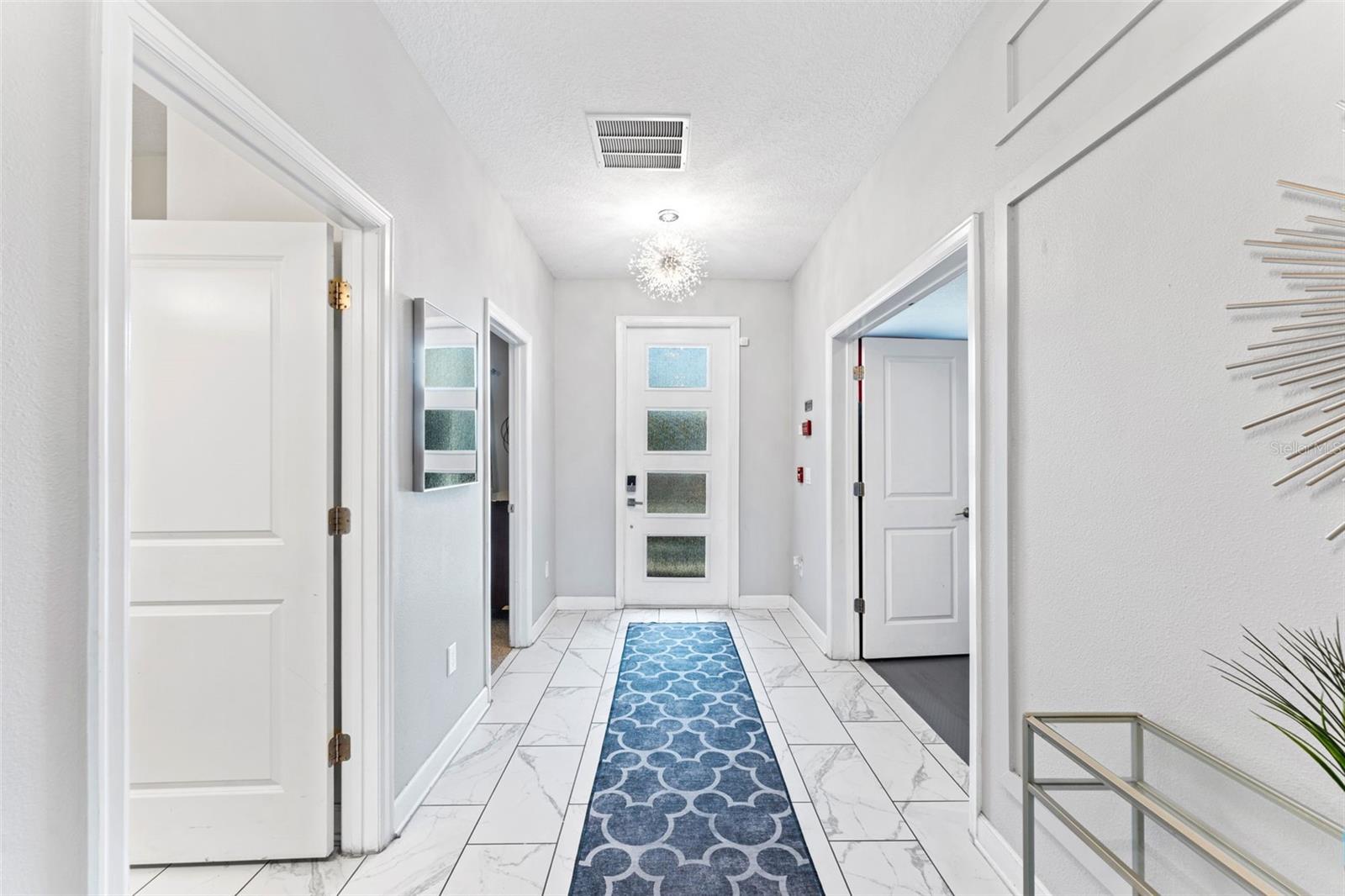 Image 4 of 53 For 2933 Fable Street