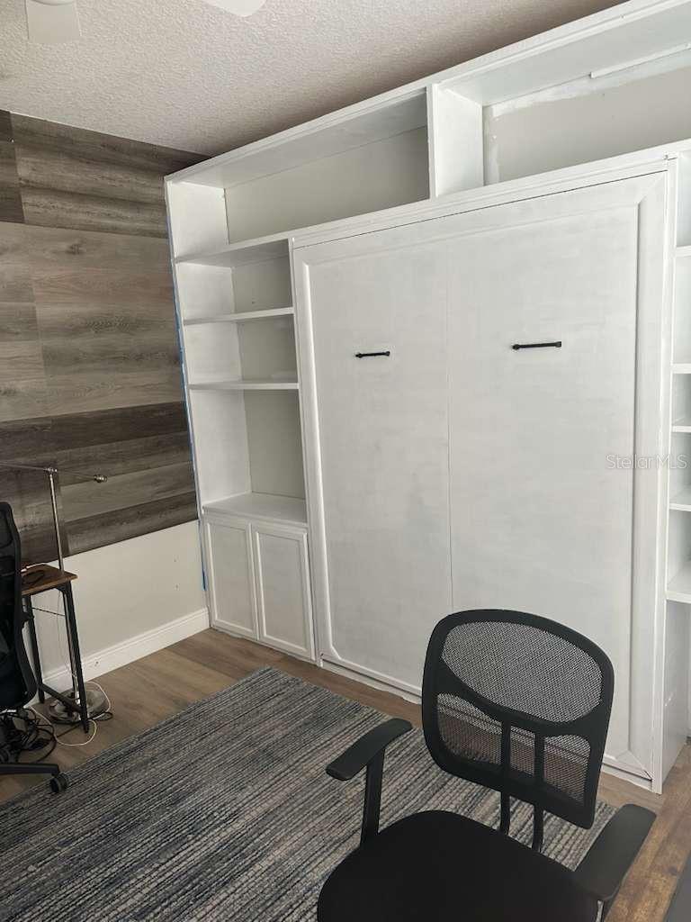 Image 18 of 32 For 17403 Summer Oak Lane