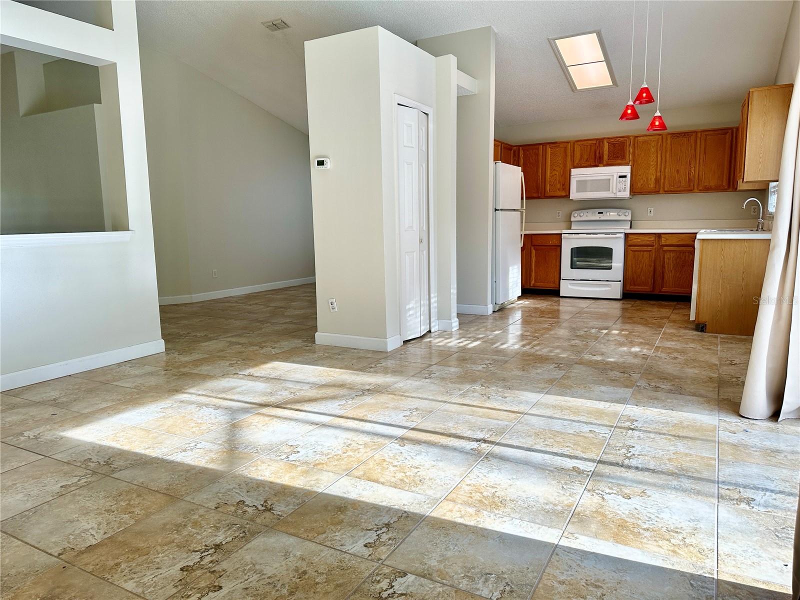 Image 12 of 52 For 13322 Heron Cove Drive