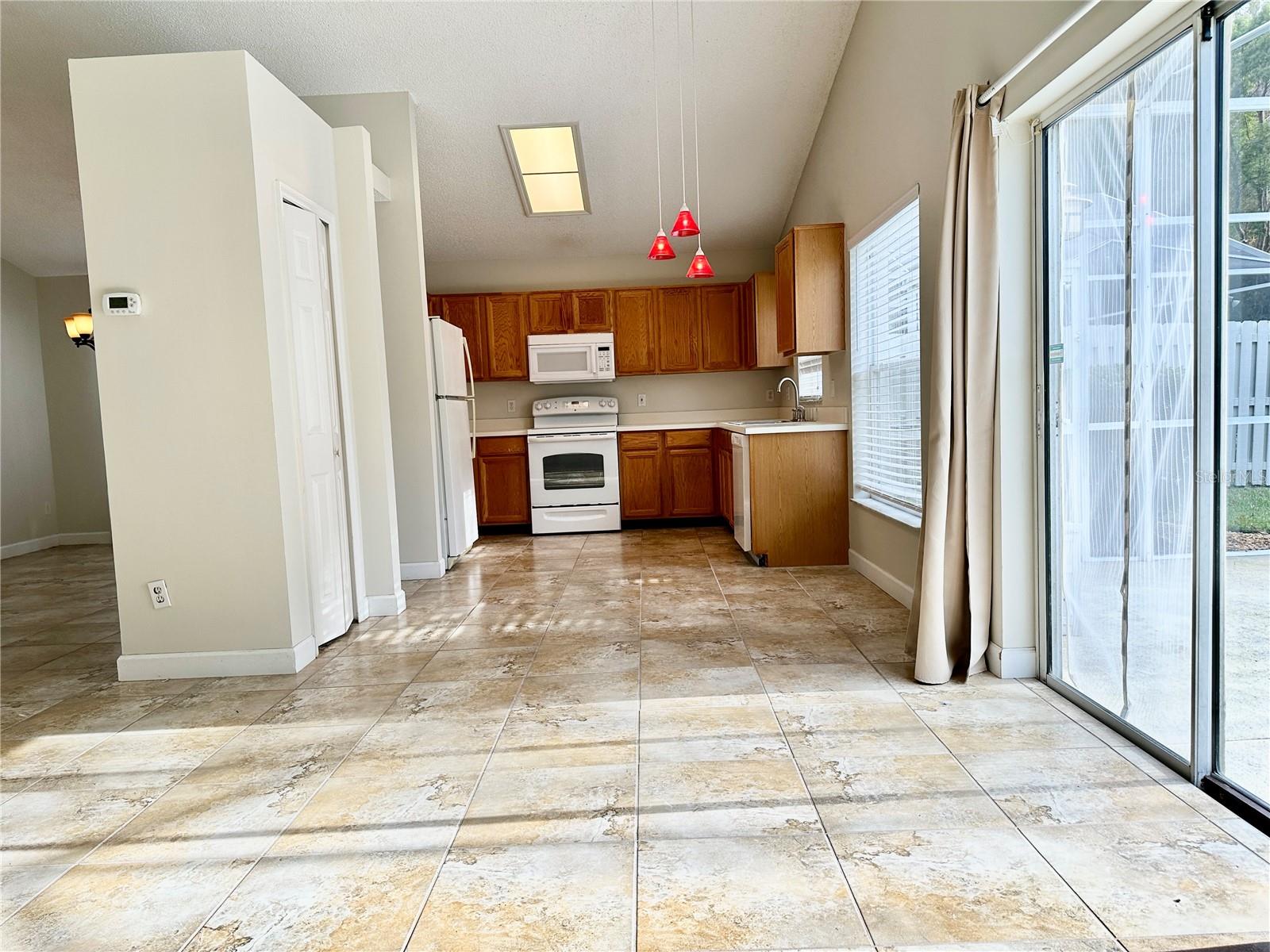 Image 13 of 52 For 13322 Heron Cove Drive