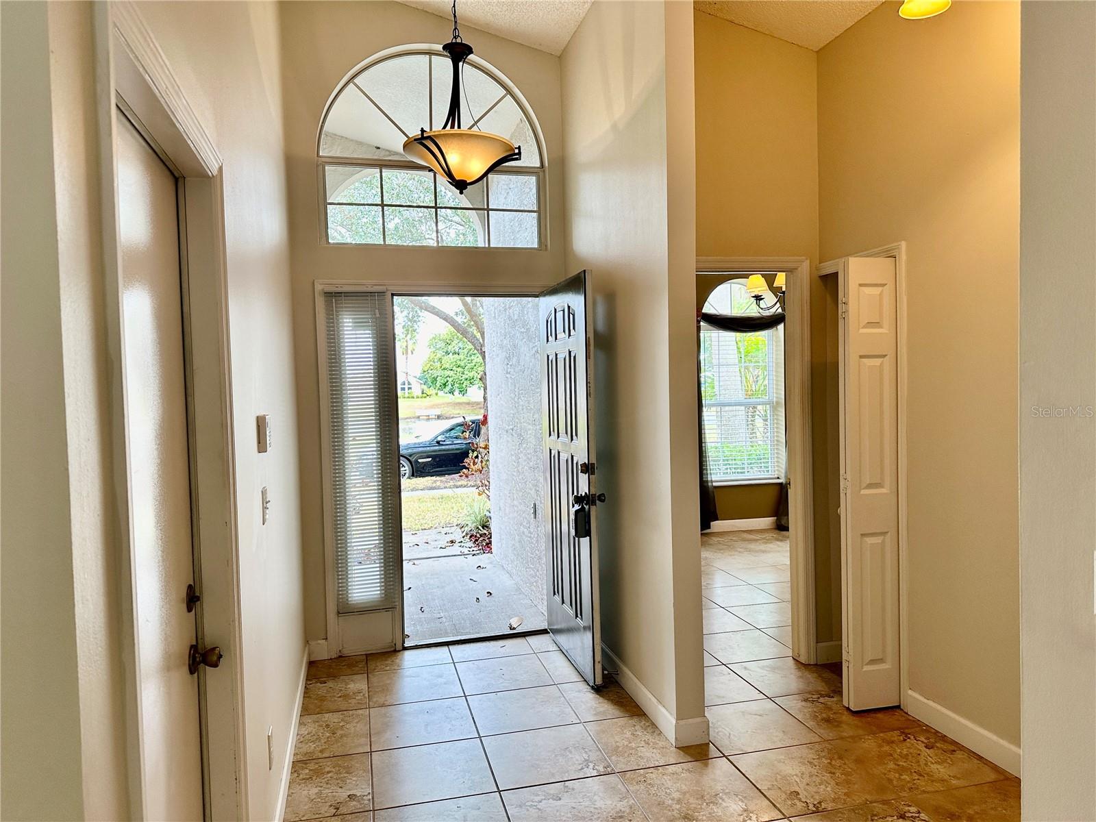 Image 4 of 52 For 13322 Heron Cove Drive