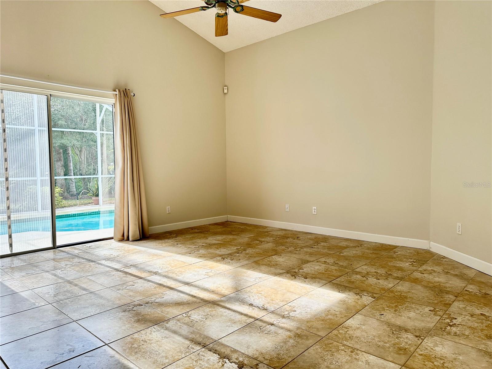 Image 7 of 52 For 13322 Heron Cove Drive