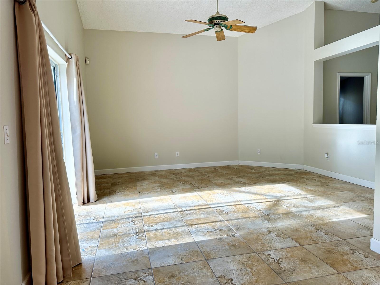 Image 9 of 52 For 13322 Heron Cove Drive