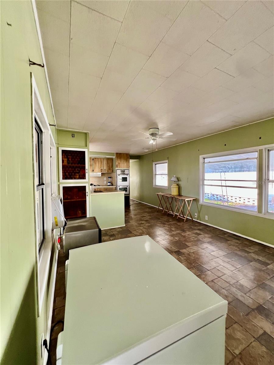 Image 23 of 33 For 2047 Kepner Drive