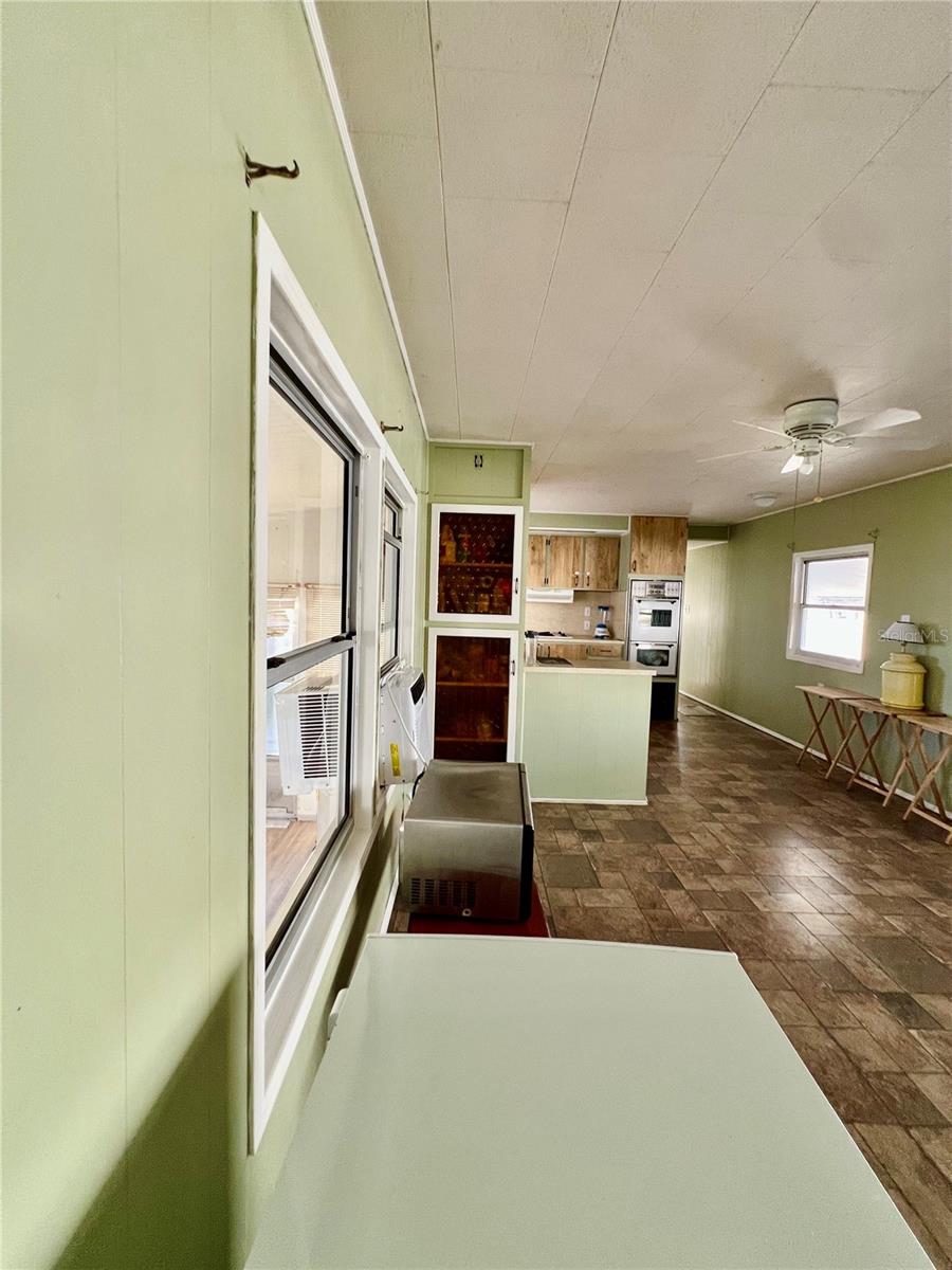 Image 27 of 33 For 2047 Kepner Drive