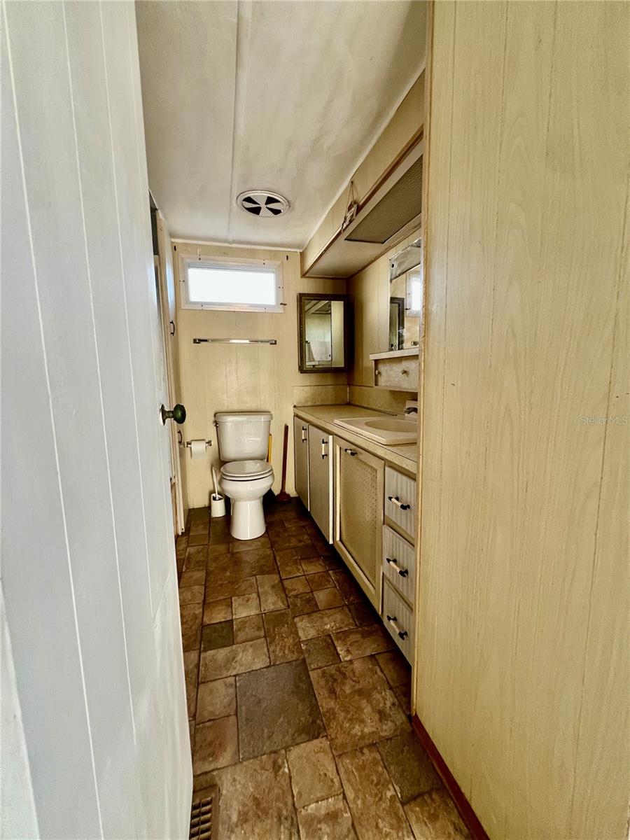 Image 28 of 33 For 2047 Kepner Drive