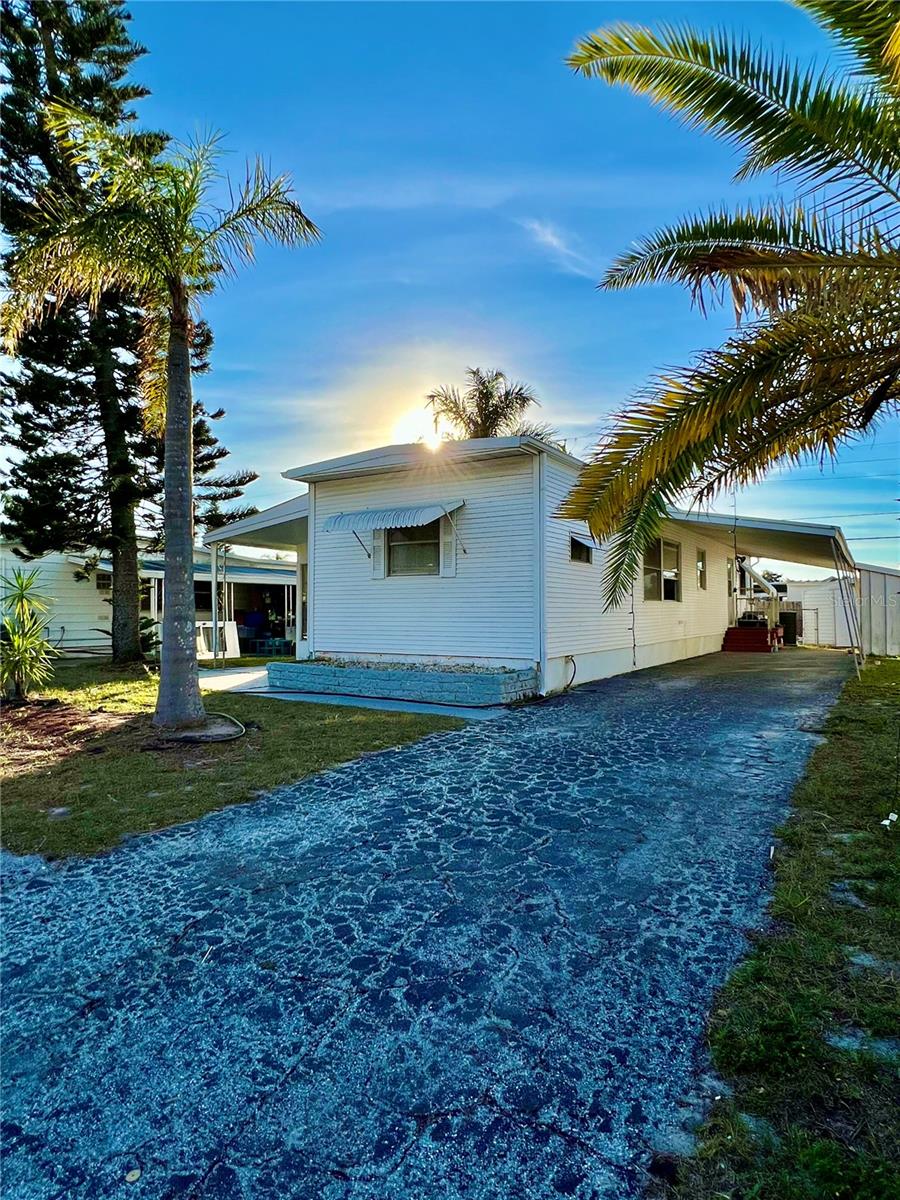 Image 3 of 33 For 2047 Kepner Drive