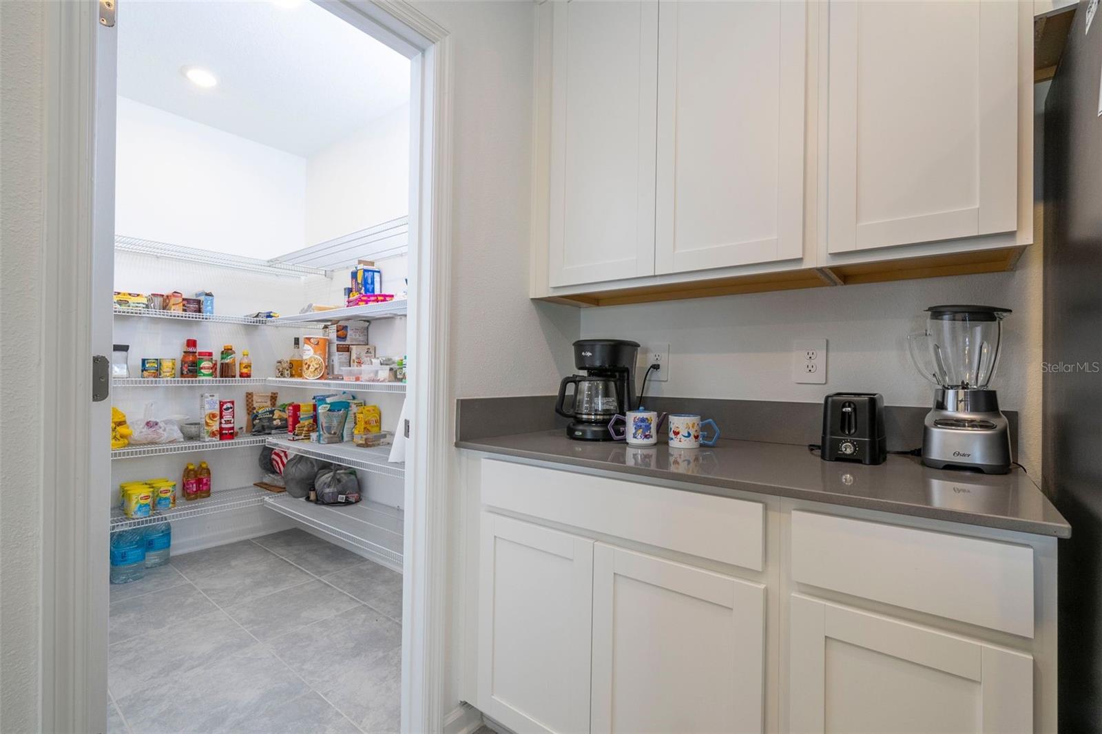 Image 10 of 48 For 668 Daring Drive