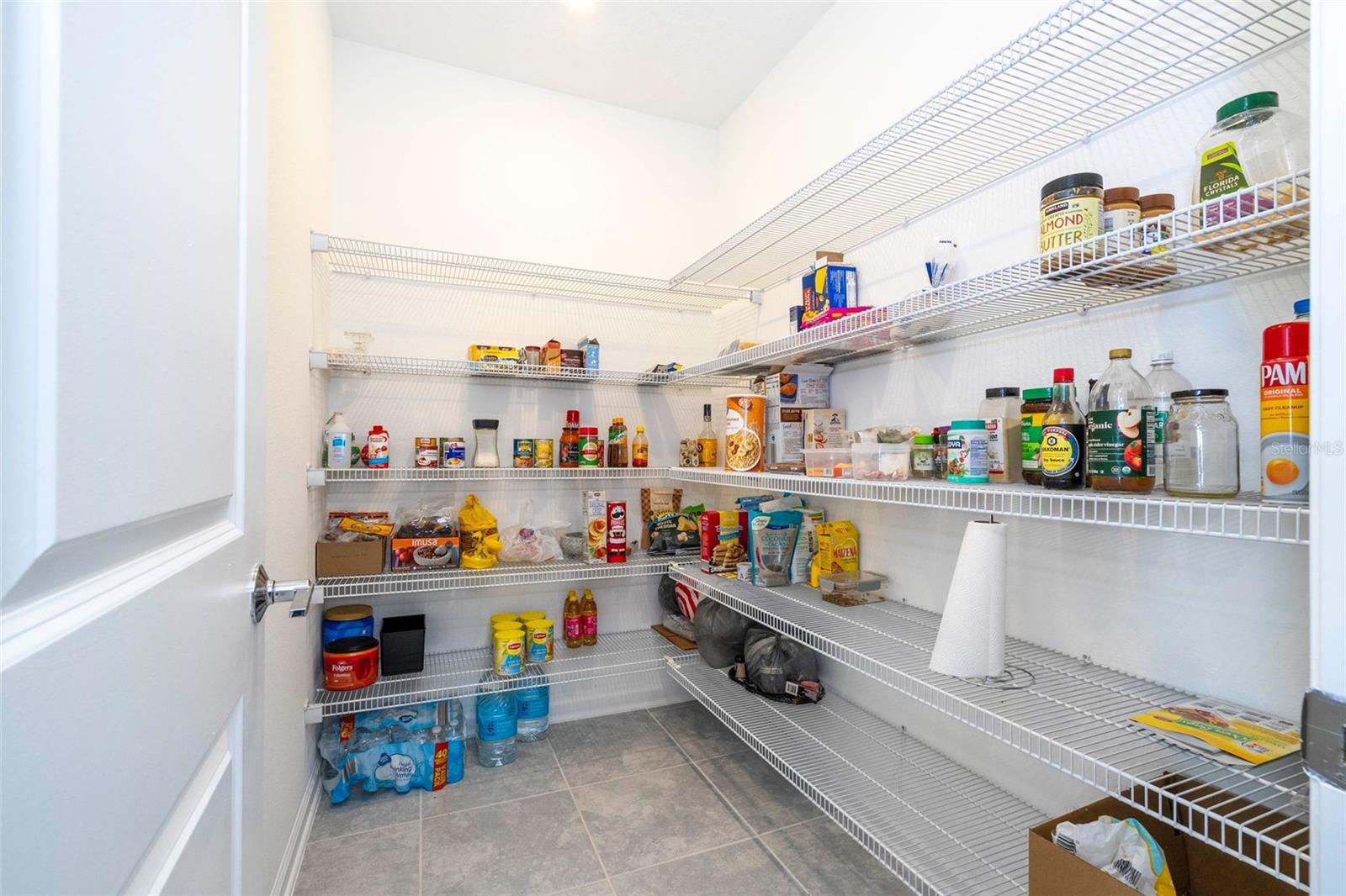 Image 11 of 48 For 668 Daring Drive