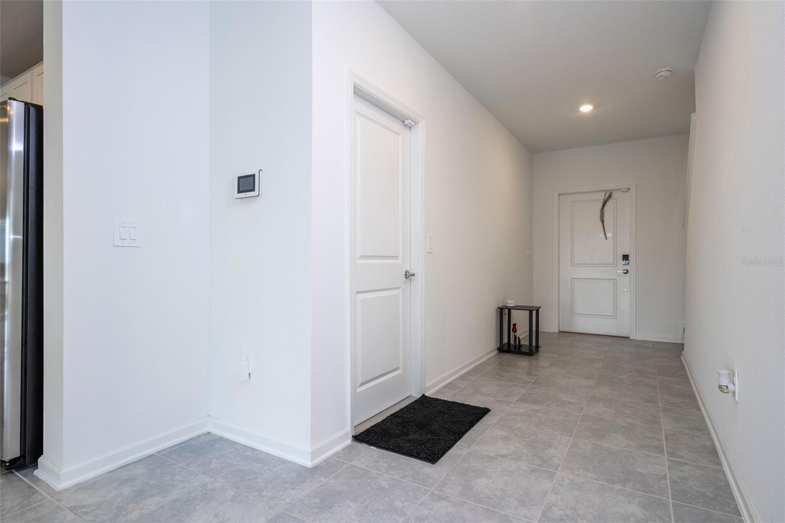 Image 17 of 48 For 668 Daring Drive