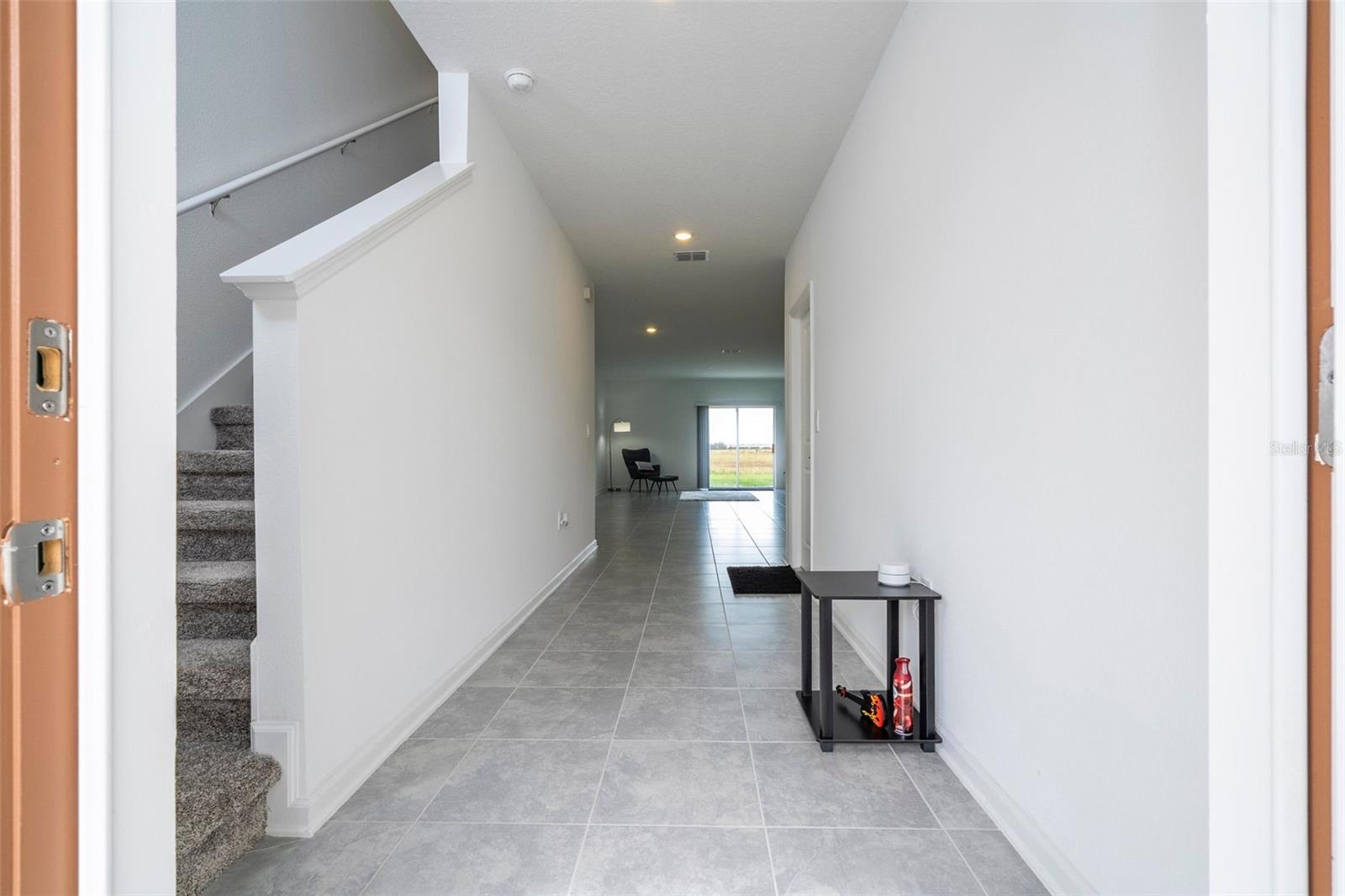 Image 18 of 48 For 668 Daring Drive