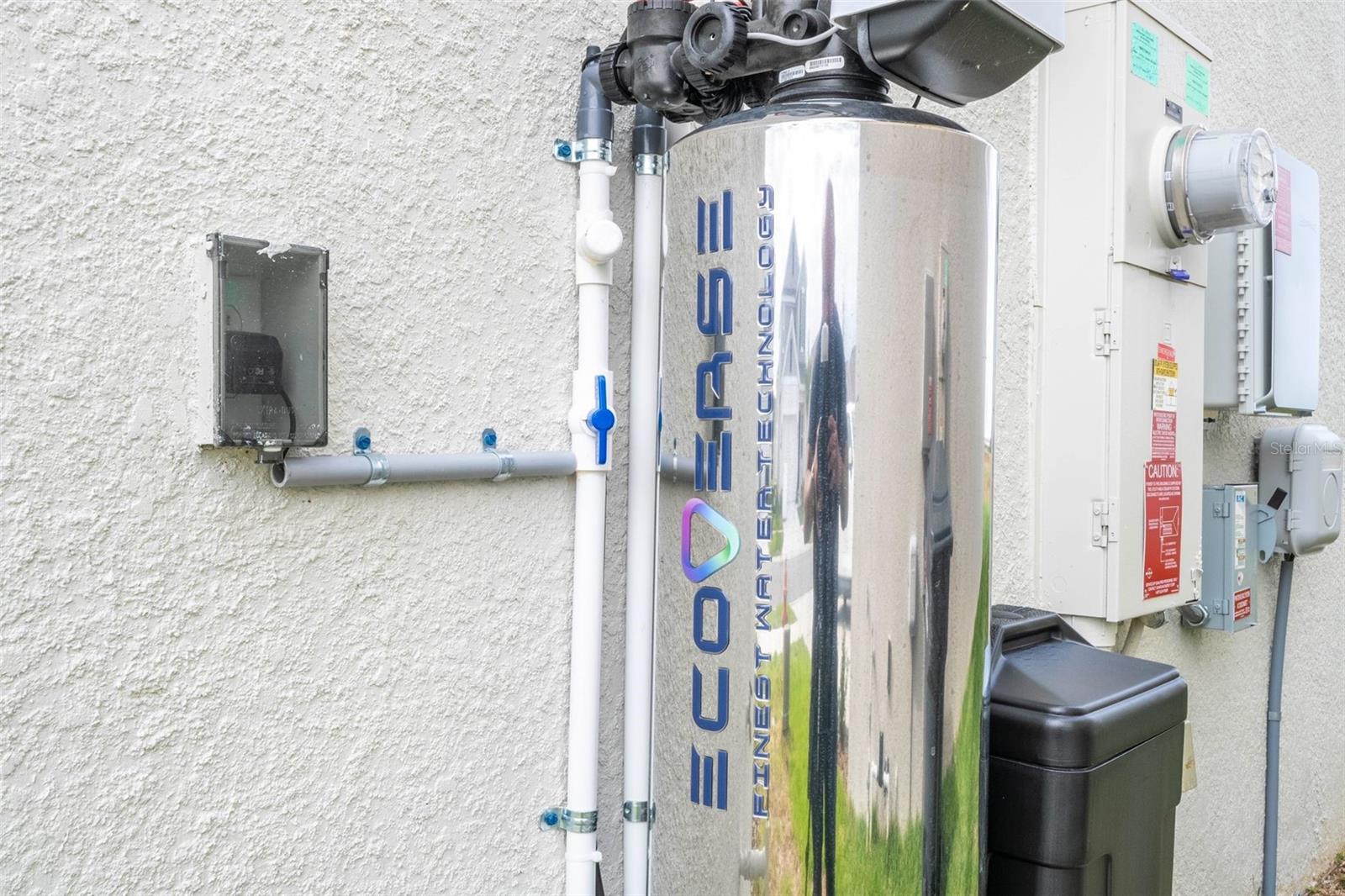 Image 36 of 48 For 668 Daring Drive