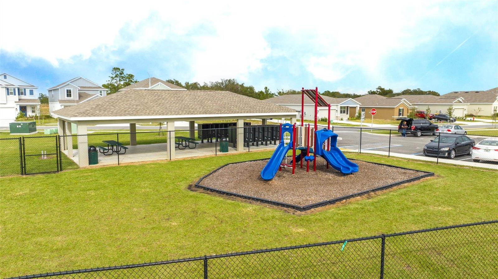 Image 42 of 48 For 668 Daring Drive