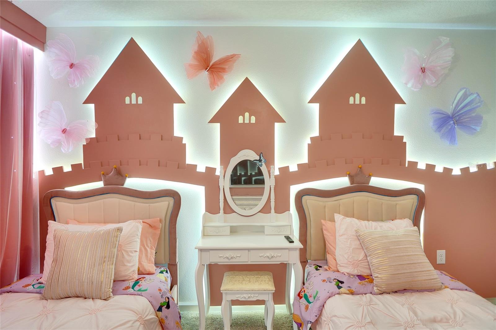 Image 32 of 70 For 9194 Seascape Cove