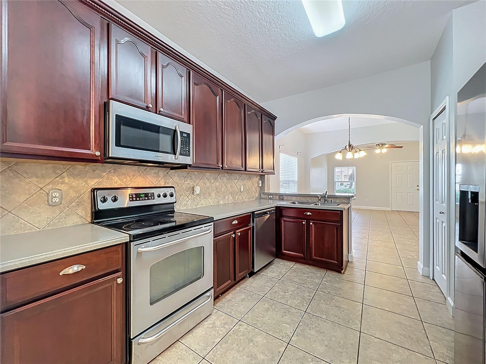 Image 15 of 58 For 16178 Old Ash Loop