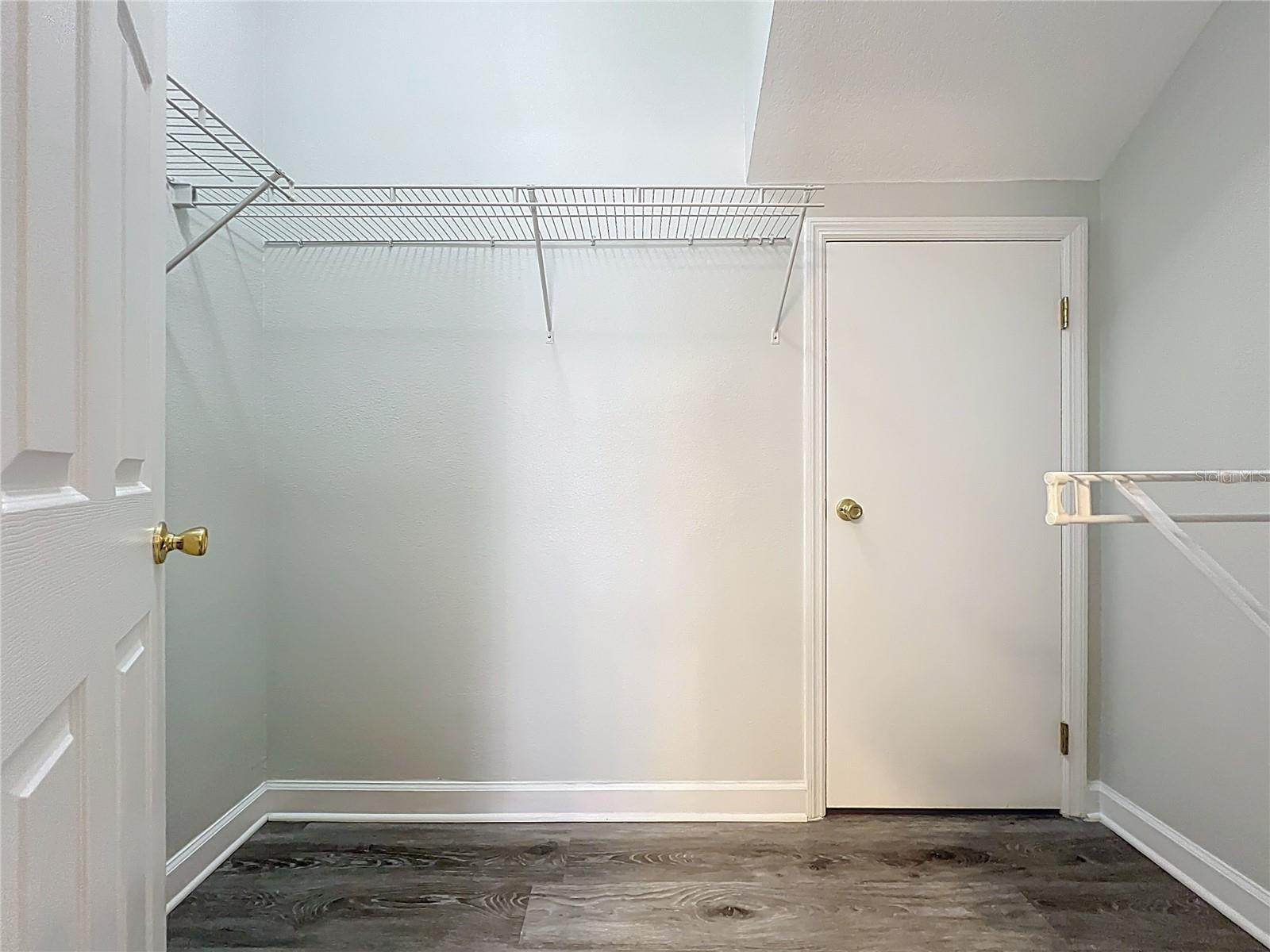 Image 26 of 58 For 16178 Old Ash Loop