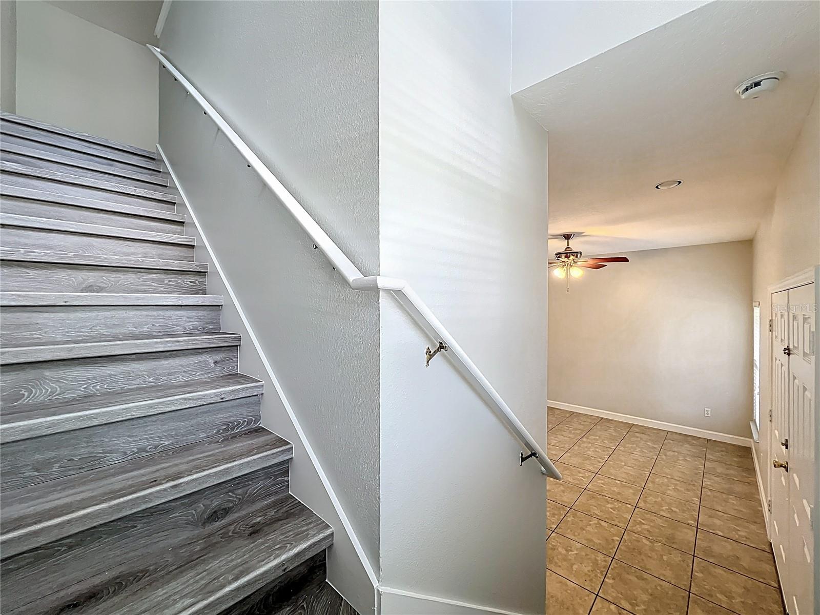 Image 28 of 58 For 16178 Old Ash Loop