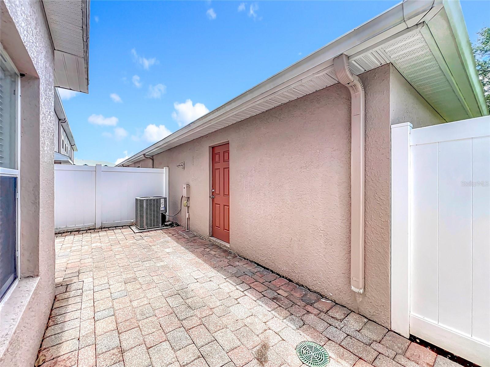 Image 48 of 58 For 16178 Old Ash Loop