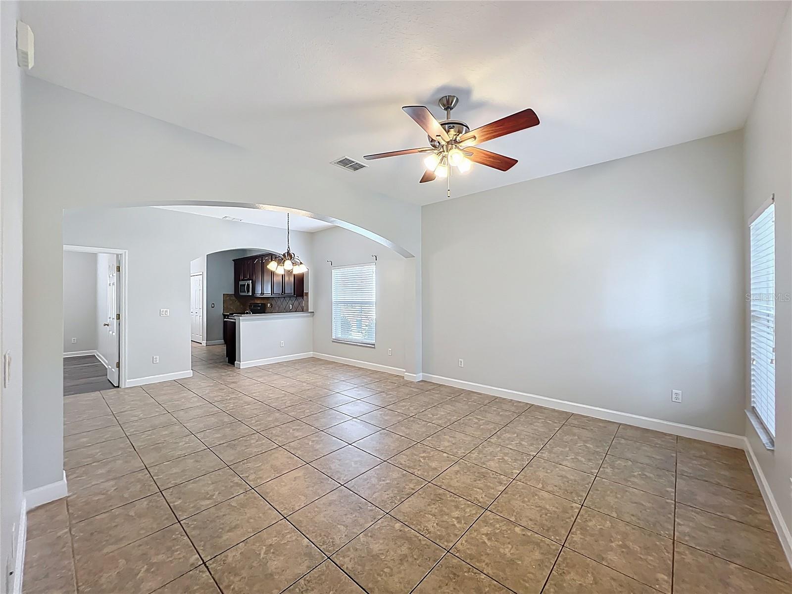 Image 7 of 58 For 16178 Old Ash Loop