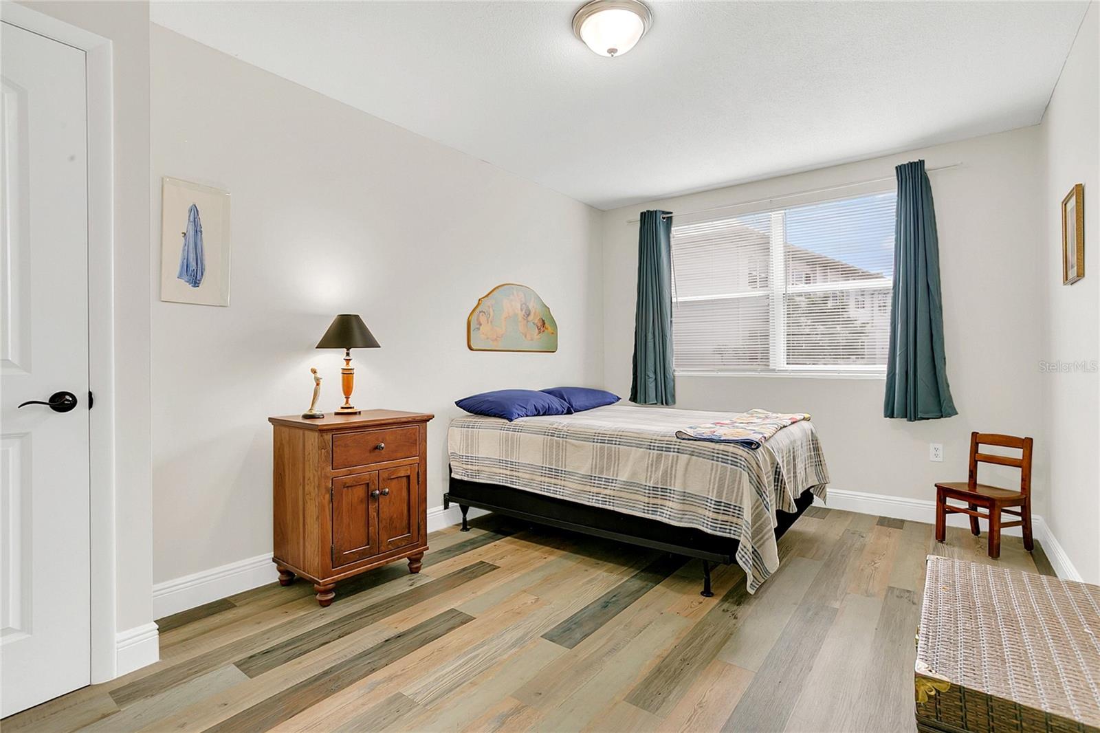 Image 13 of 34 For 160 Bounty Street A1-101