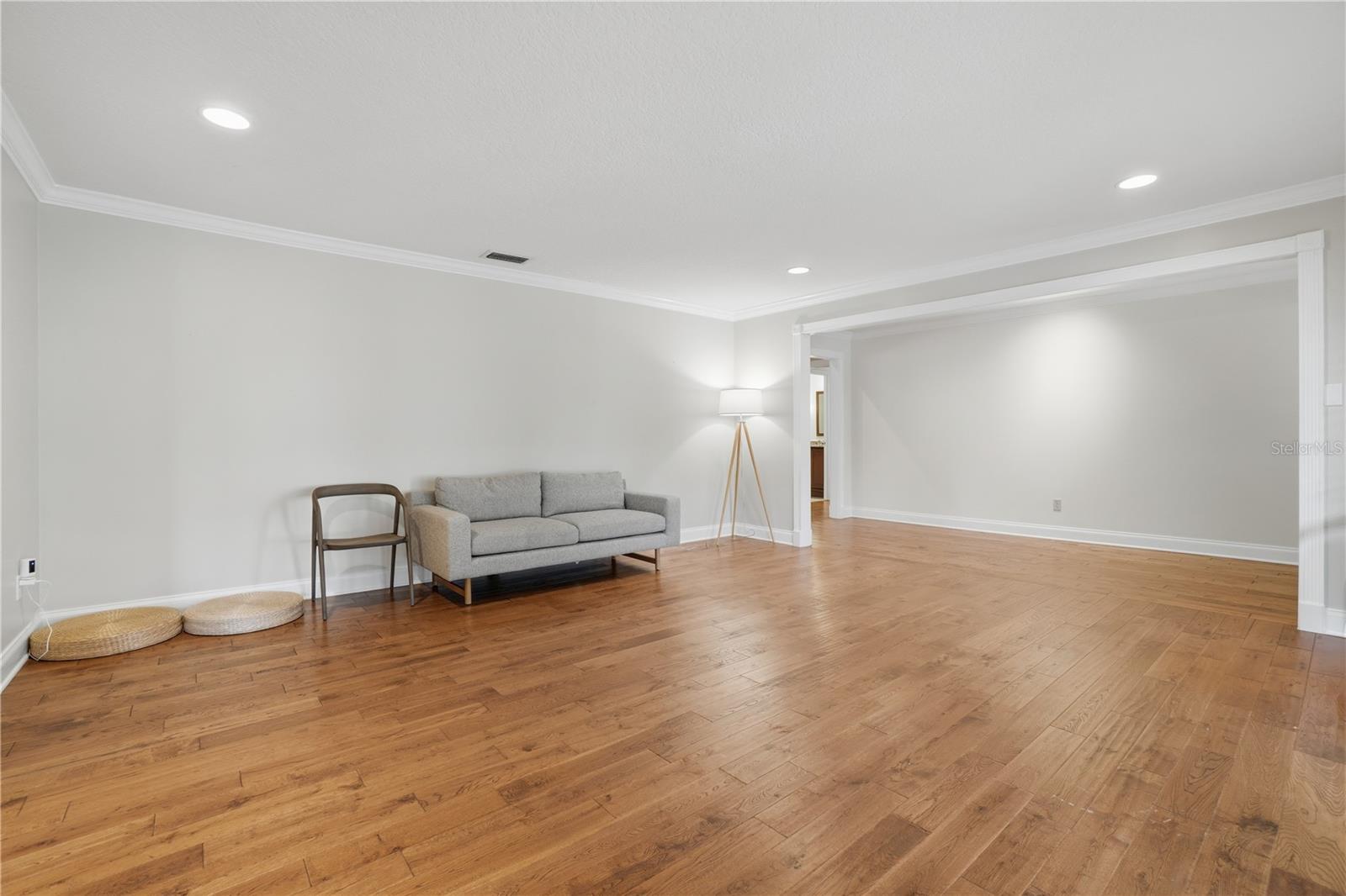 Image 14 of 60 For 1711 Barcelona Way