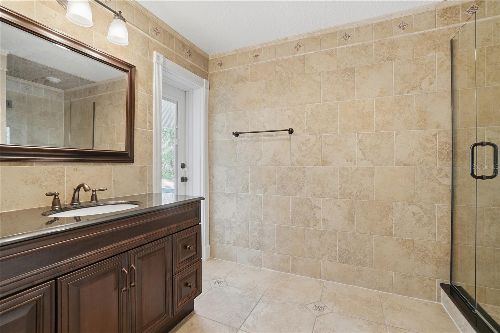 Image 29 of 60 For 1711 Barcelona Way