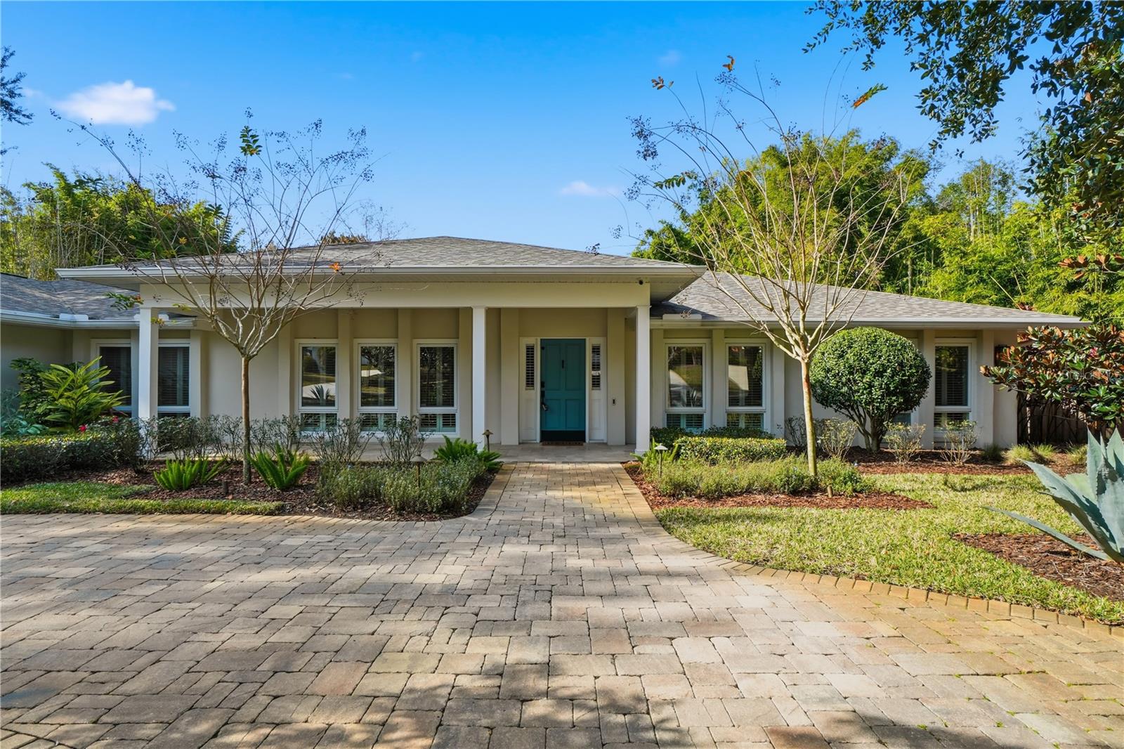 Image 3 of 60 For 1711 Barcelona Way