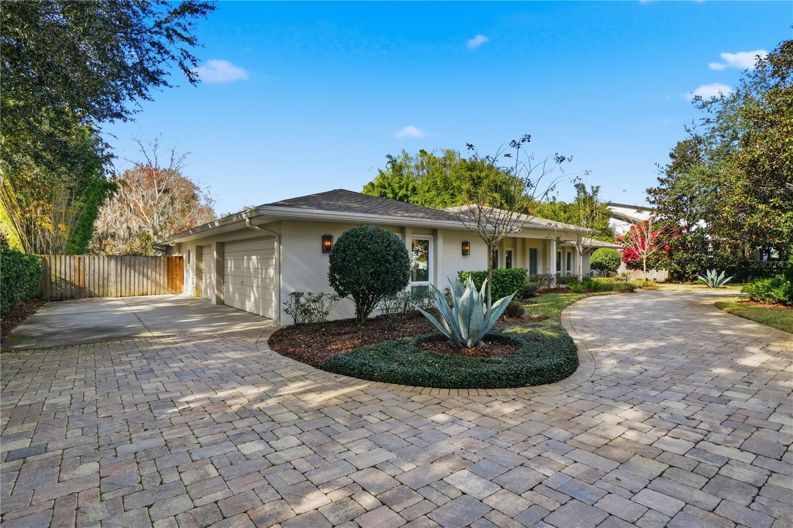 Image 46 of 60 For 1711 Barcelona Way