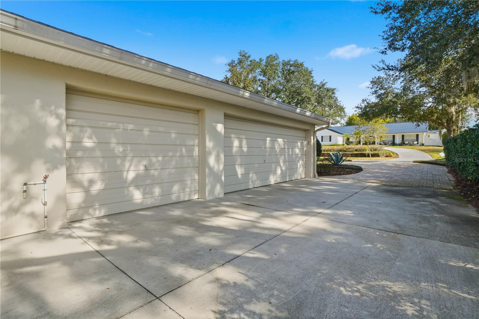 Image 47 of 60 For 1711 Barcelona Way