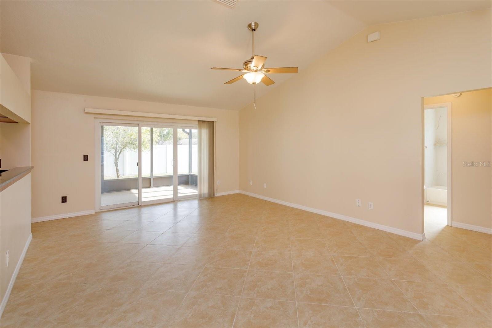 Image 5 of 25 For 3711 Linsbury Street