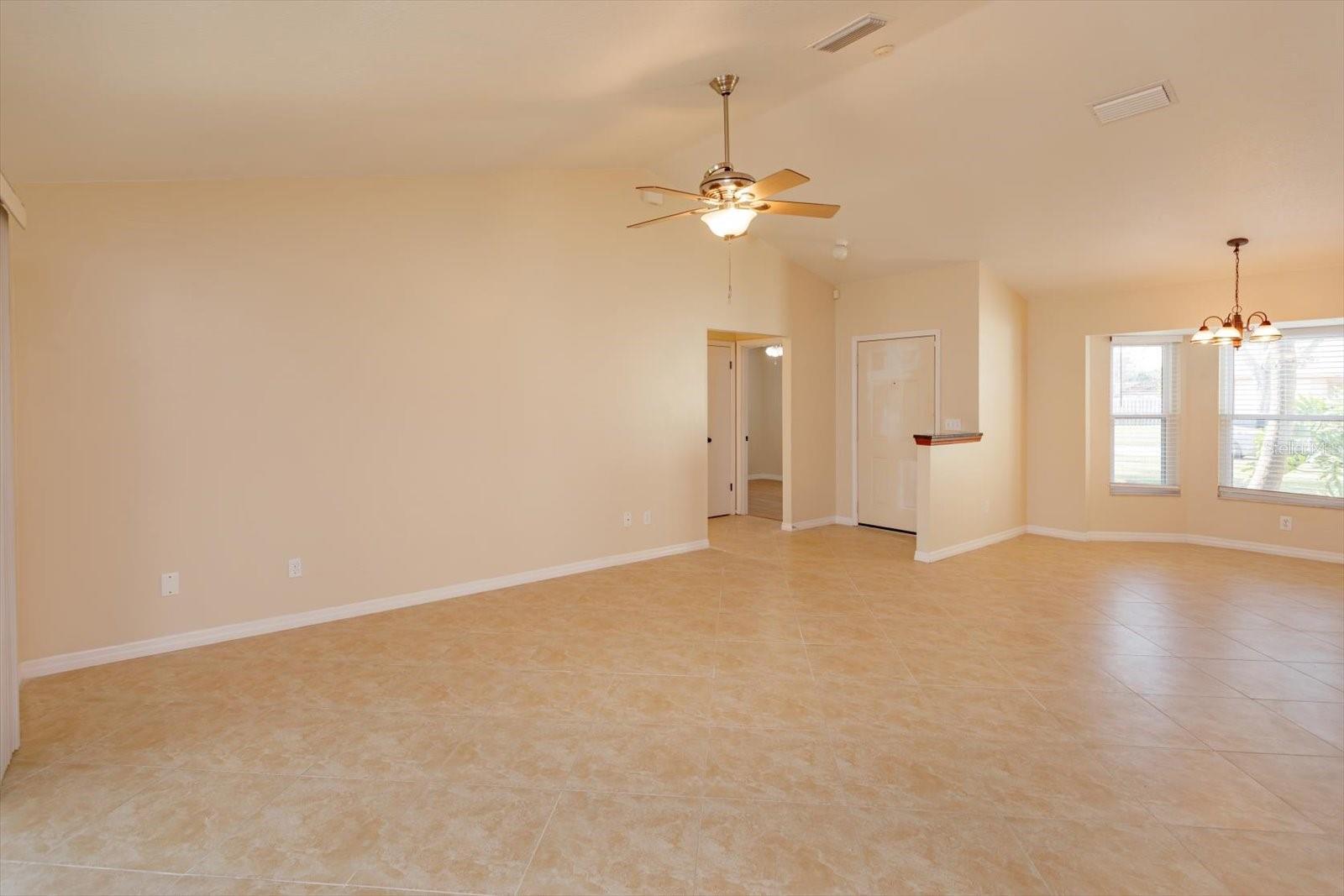 Image 8 of 25 For 3711 Linsbury Street