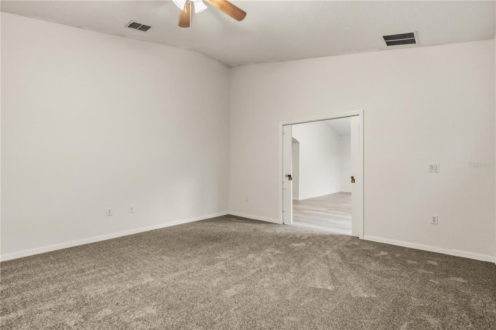 Image 19 of 47 For 19214 Briercrest Trail