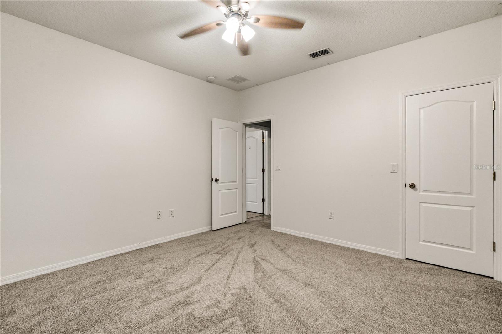 Image 21 of 47 For 19214 Briercrest Trail