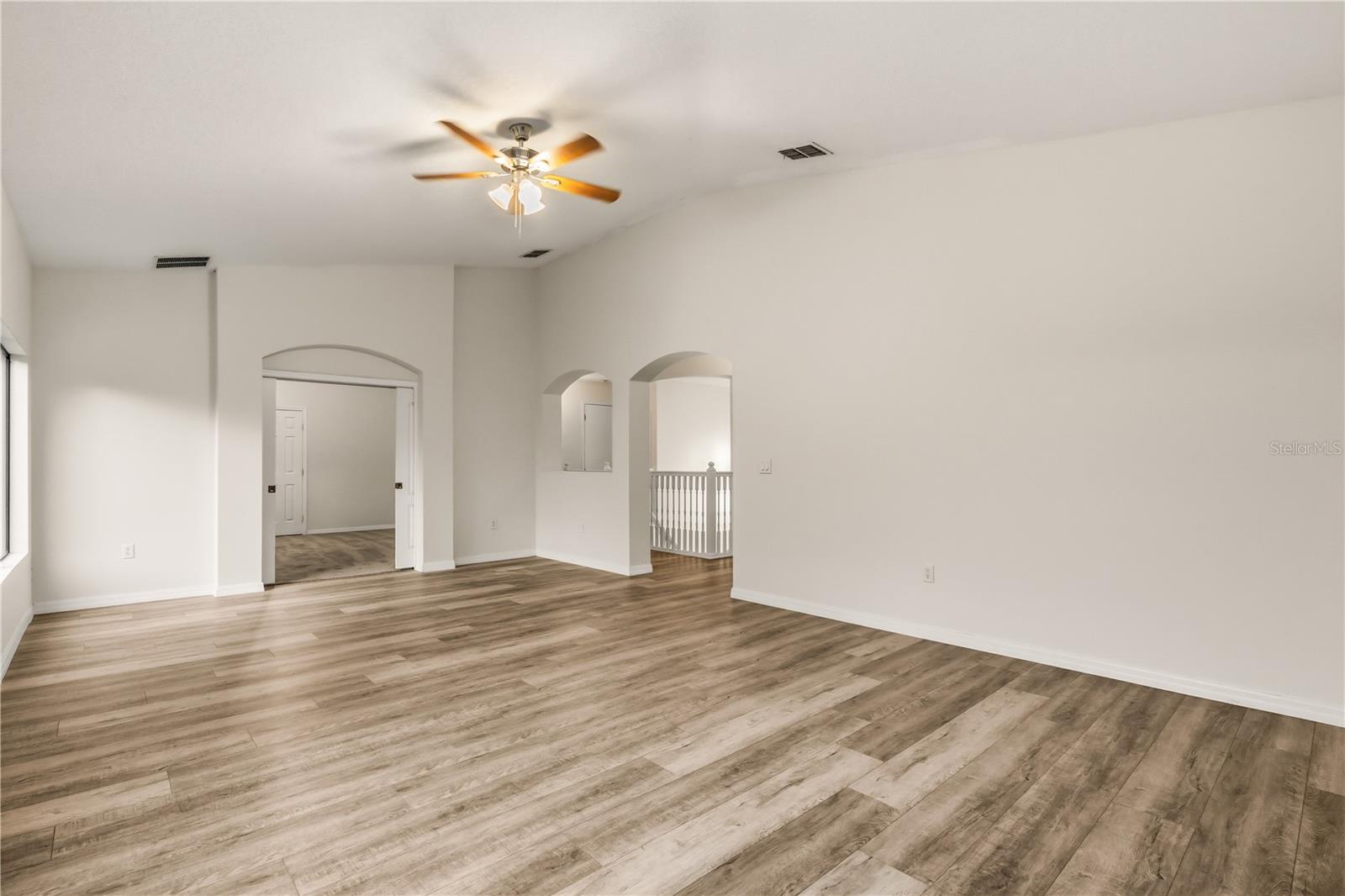 Image 24 of 47 For 19214 Briercrest Trail