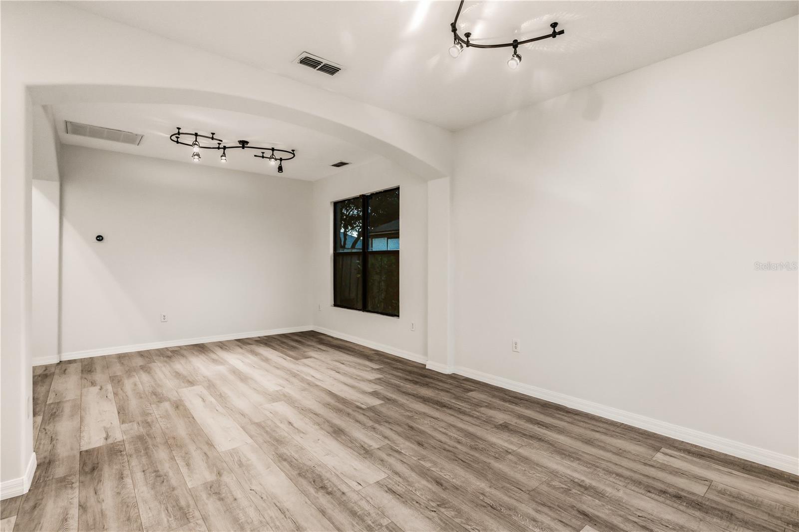 Image 3 of 47 For 19214 Briercrest Trail