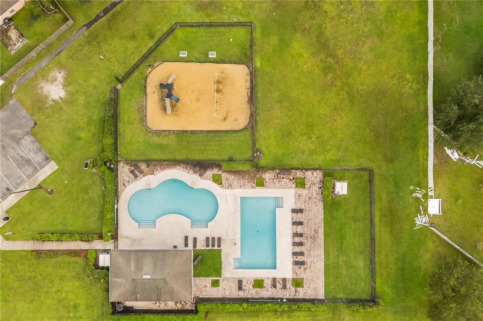 Image 34 of 47 For 19214 Briercrest Trail