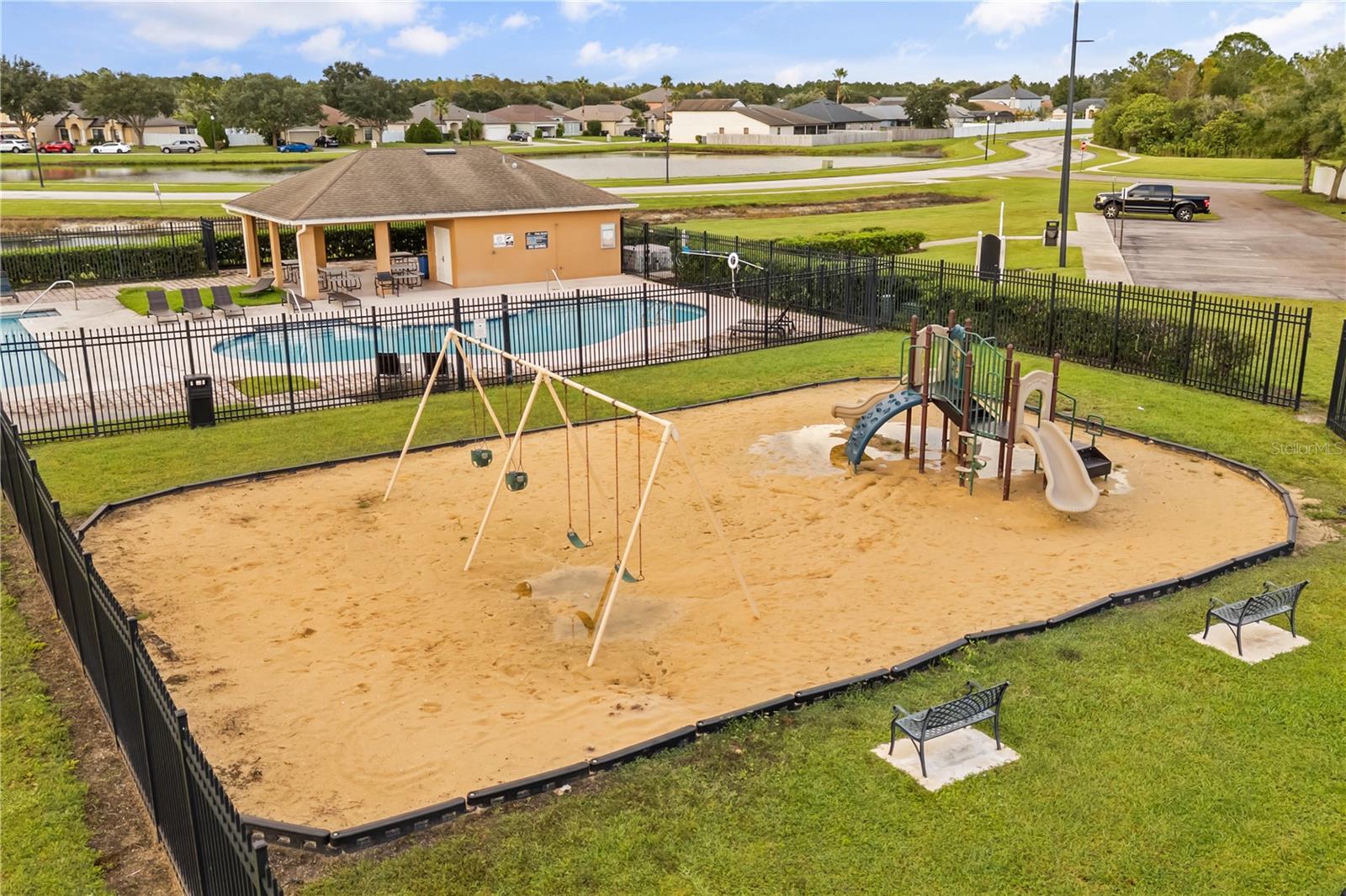 Image 39 of 47 For 19214 Briercrest Trail