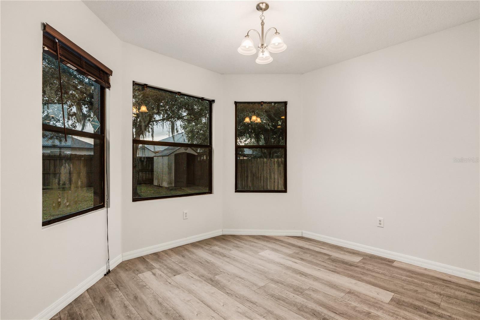 Image 9 of 47 For 19214 Briercrest Trail