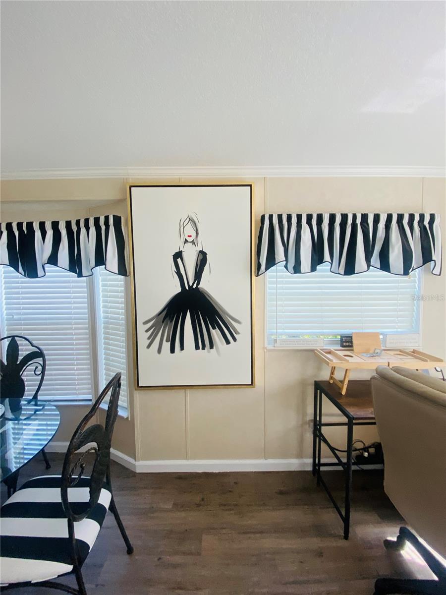 Image 20 of 51 For 300 Royal Troon Loop