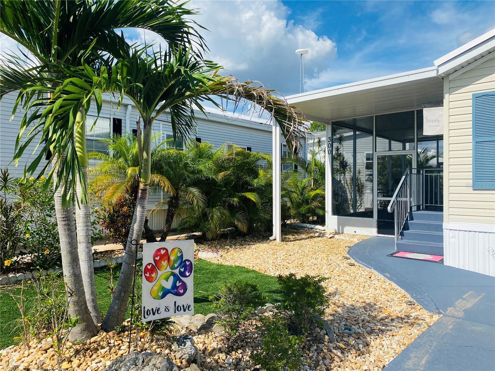 Image 9 of 51 For 300 Royal Troon Loop