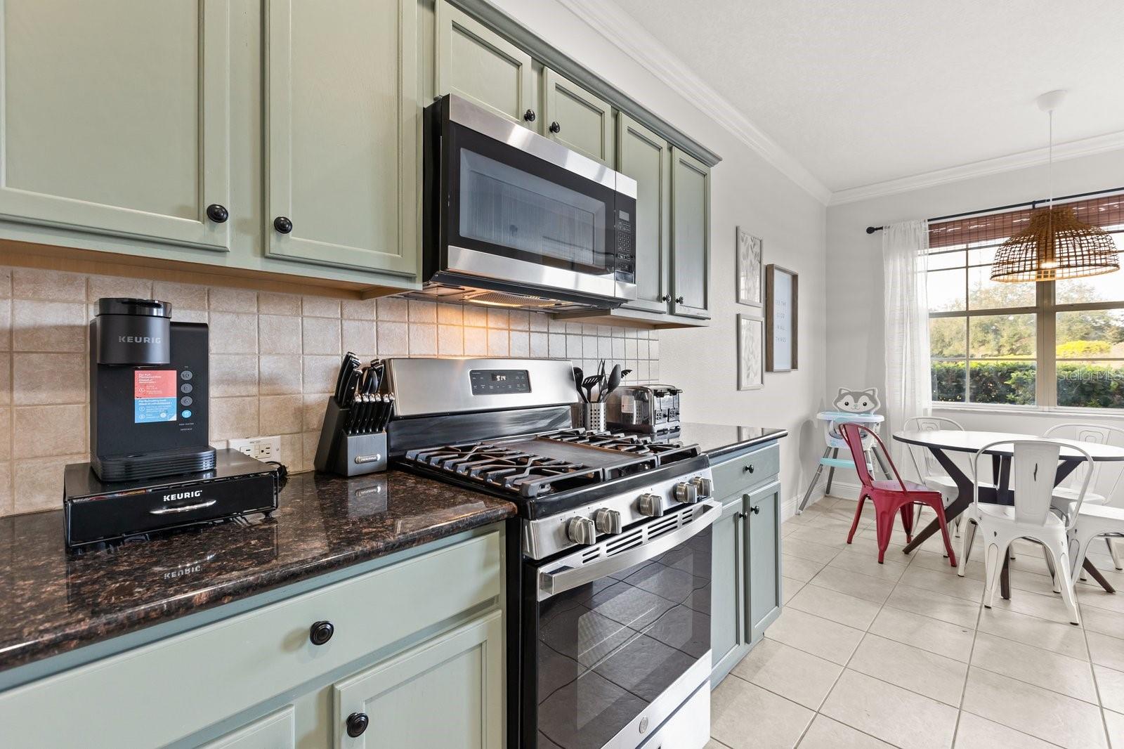 Image 10 of 38 For 856 Assembly Court