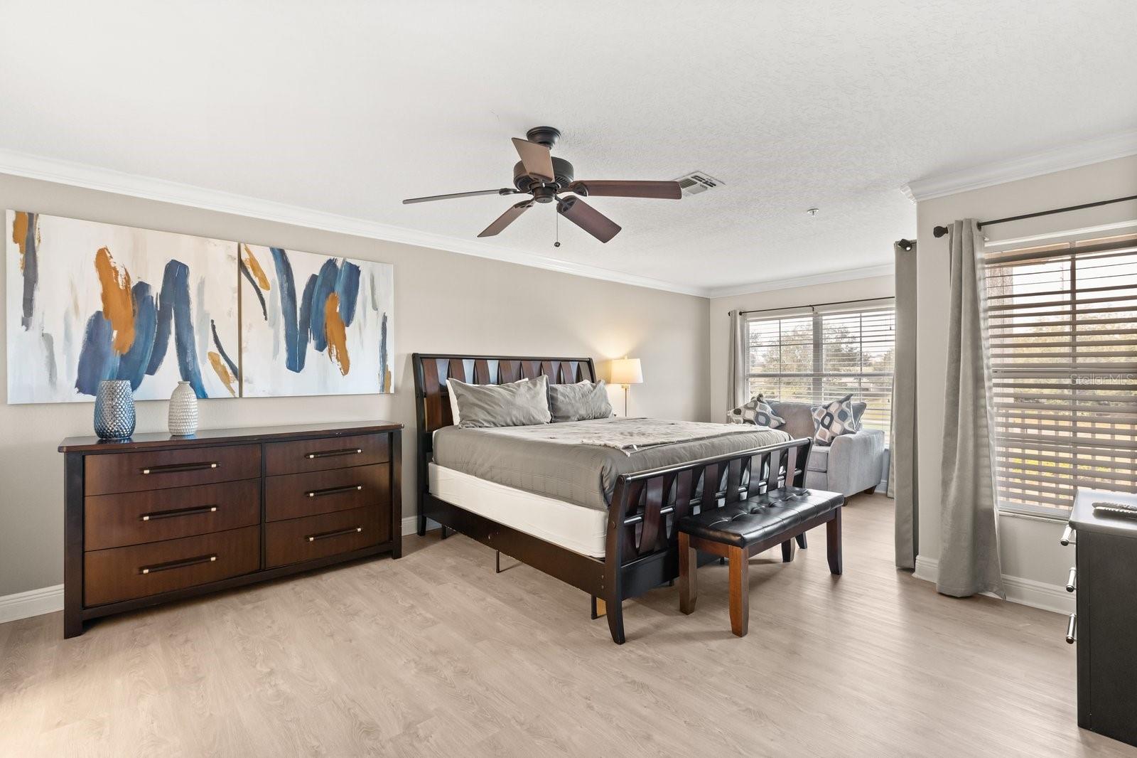 Image 16 of 38 For 856 Assembly Court