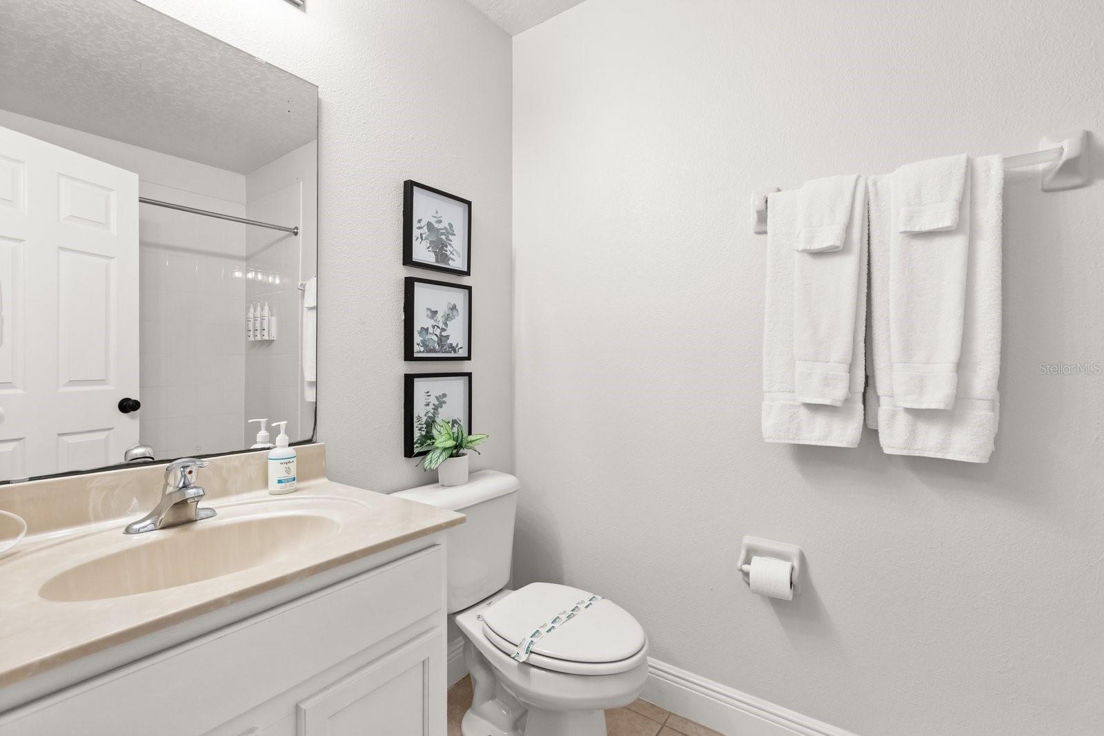 Image 21 of 38 For 856 Assembly Court