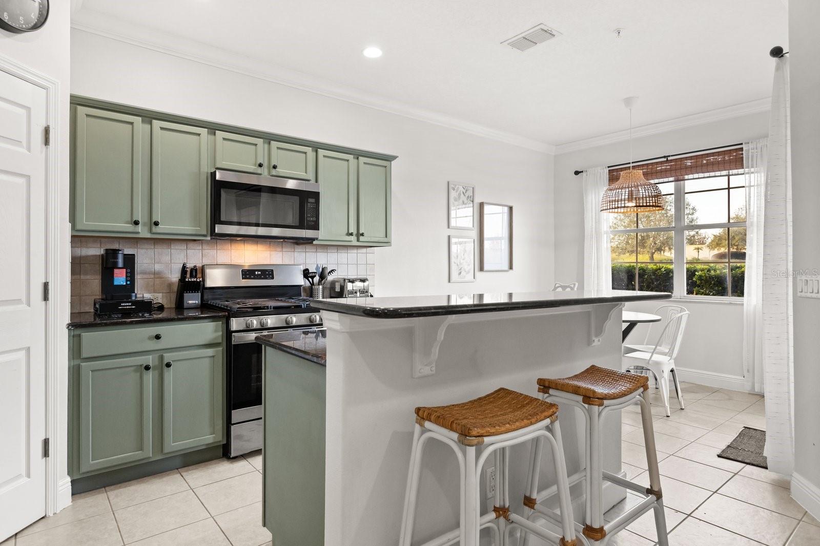 Image 9 of 38 For 856 Assembly Court