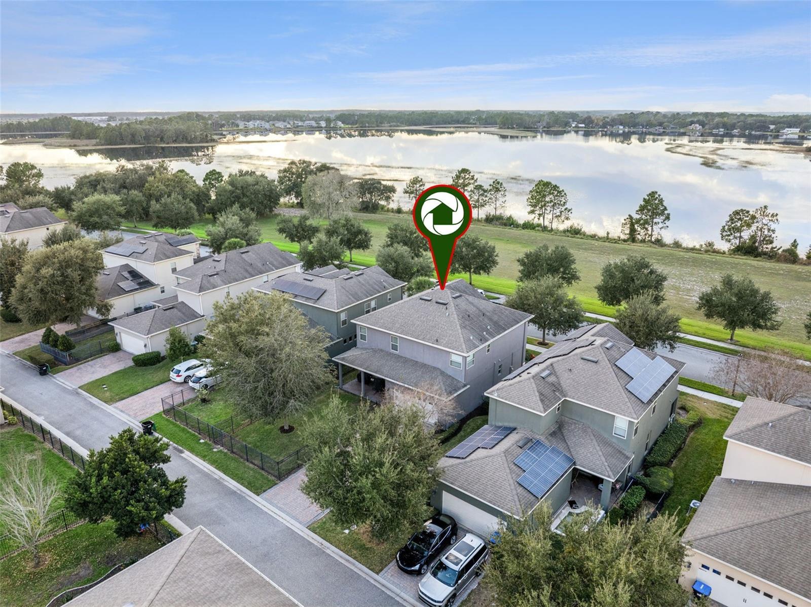 Image 8 of 57 For 8613 Bayview Crossing Drive