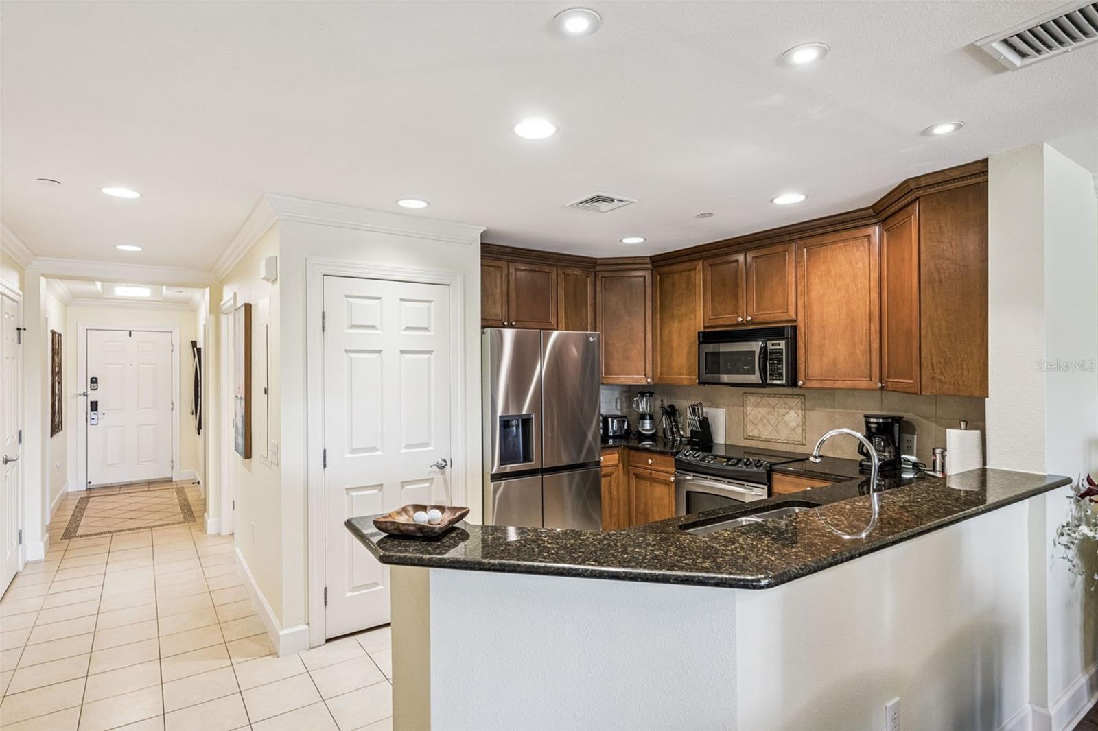 Image 15 of 67 For 1356 Centre Court Drive 202