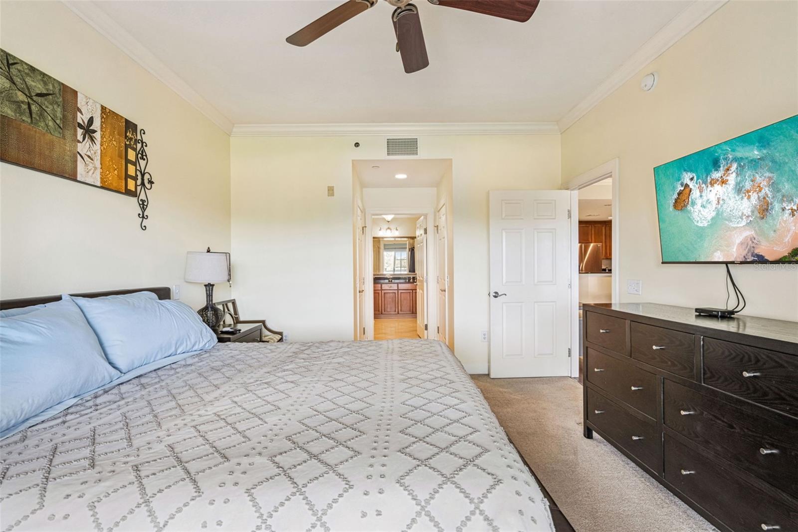 Image 20 of 67 For 1356 Centre Court Drive 202