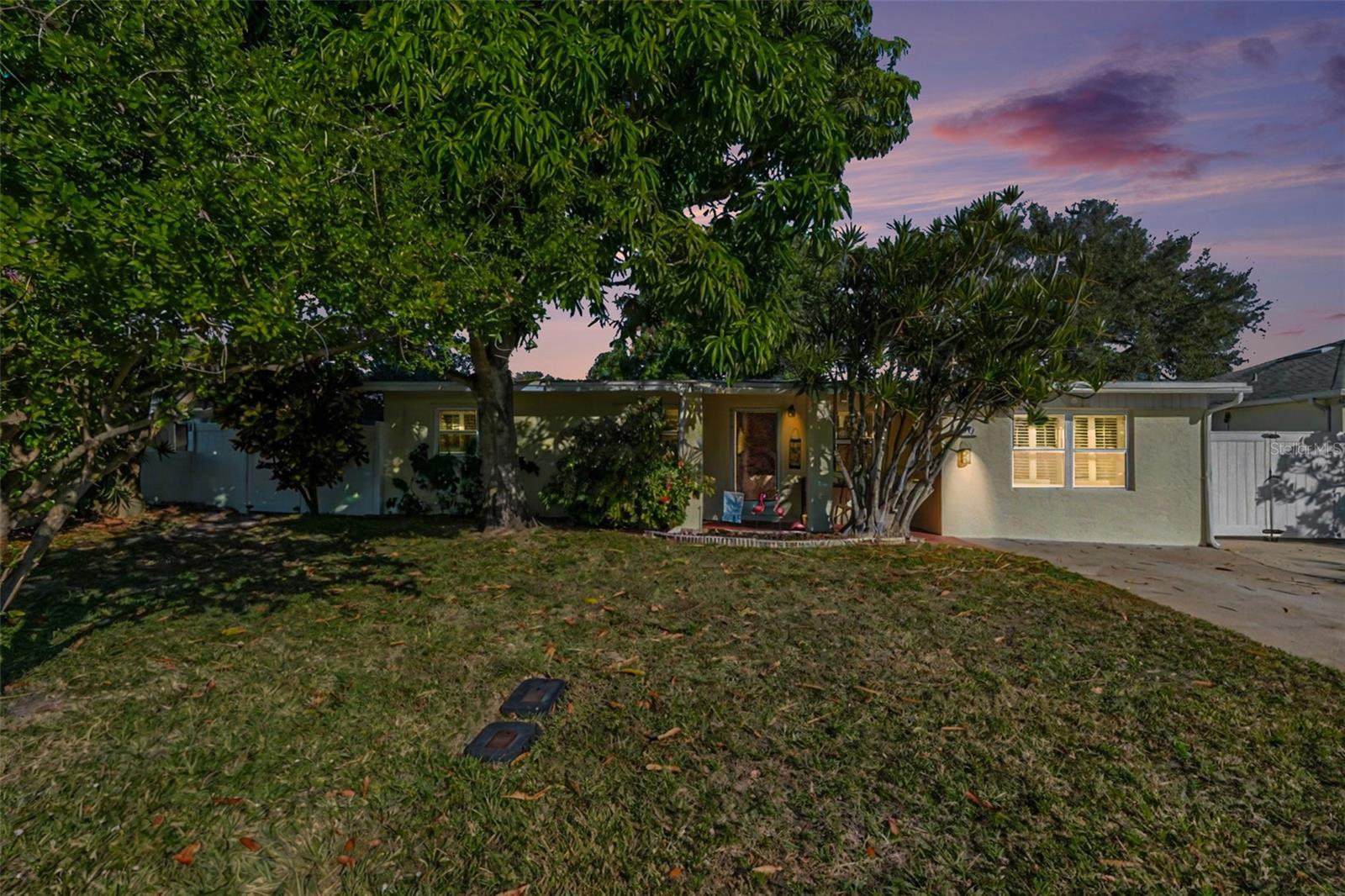 Image 26 of 30 For 206 Harbor Drive